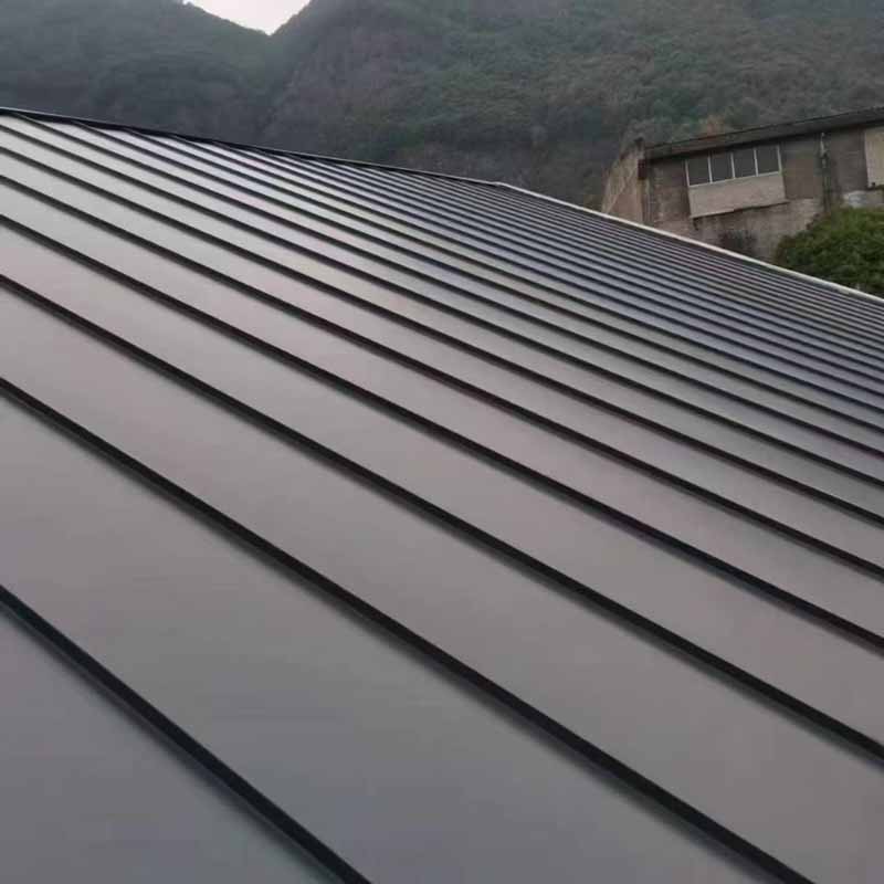 西宁金属屋面板的应用场合及其优缺点？